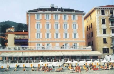 Hotel Savoy Varazze Exterior foto