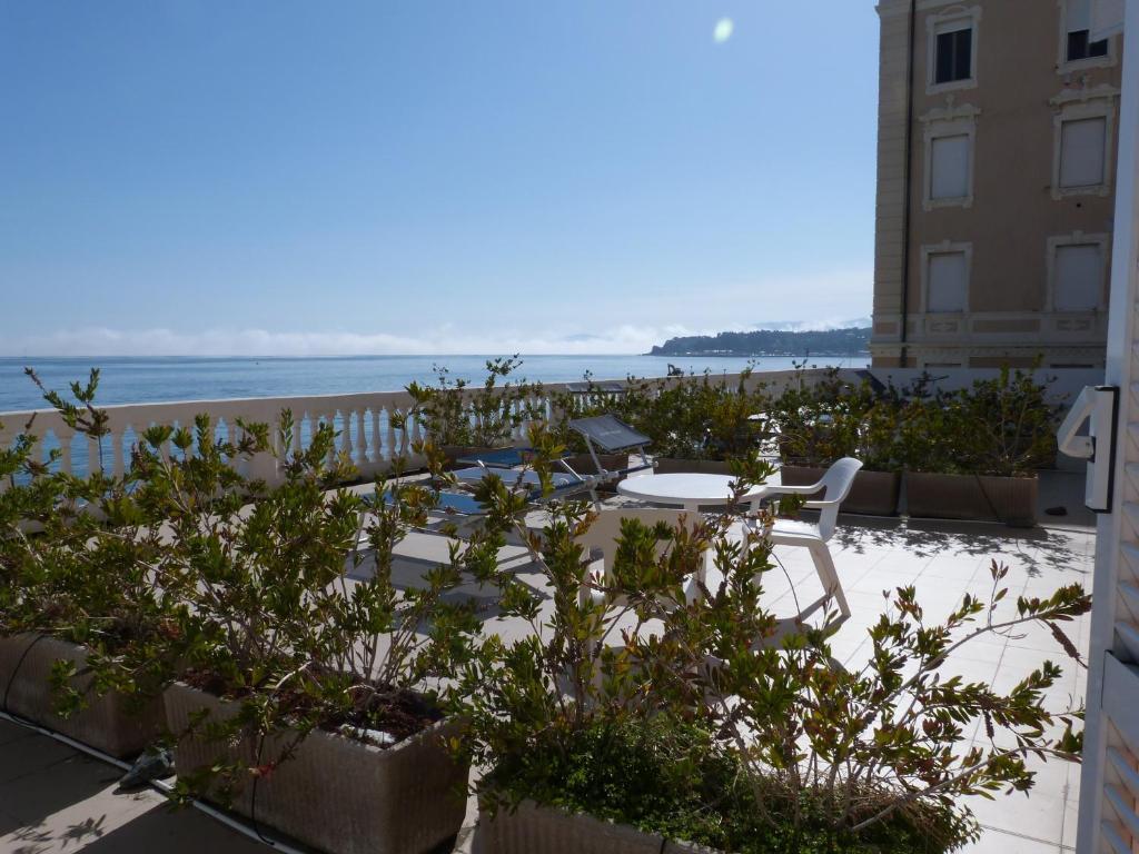 Hotel Savoy Varazze Exterior foto